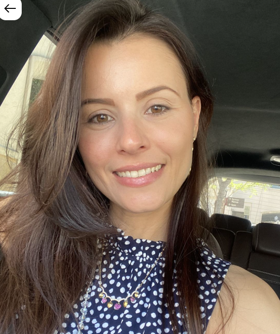 Amanda R.